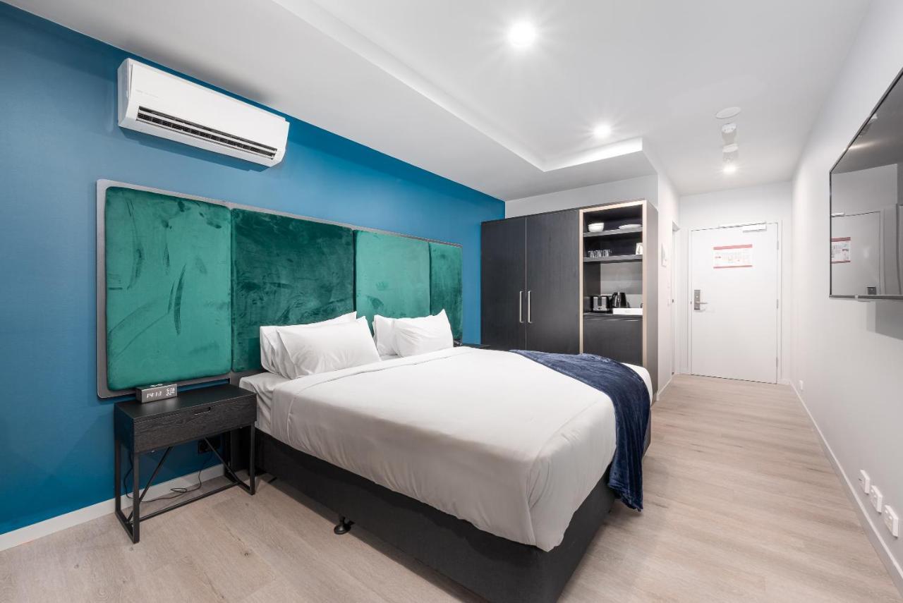 Oros Hotel And Apartments Oakleigh Exterior photo
