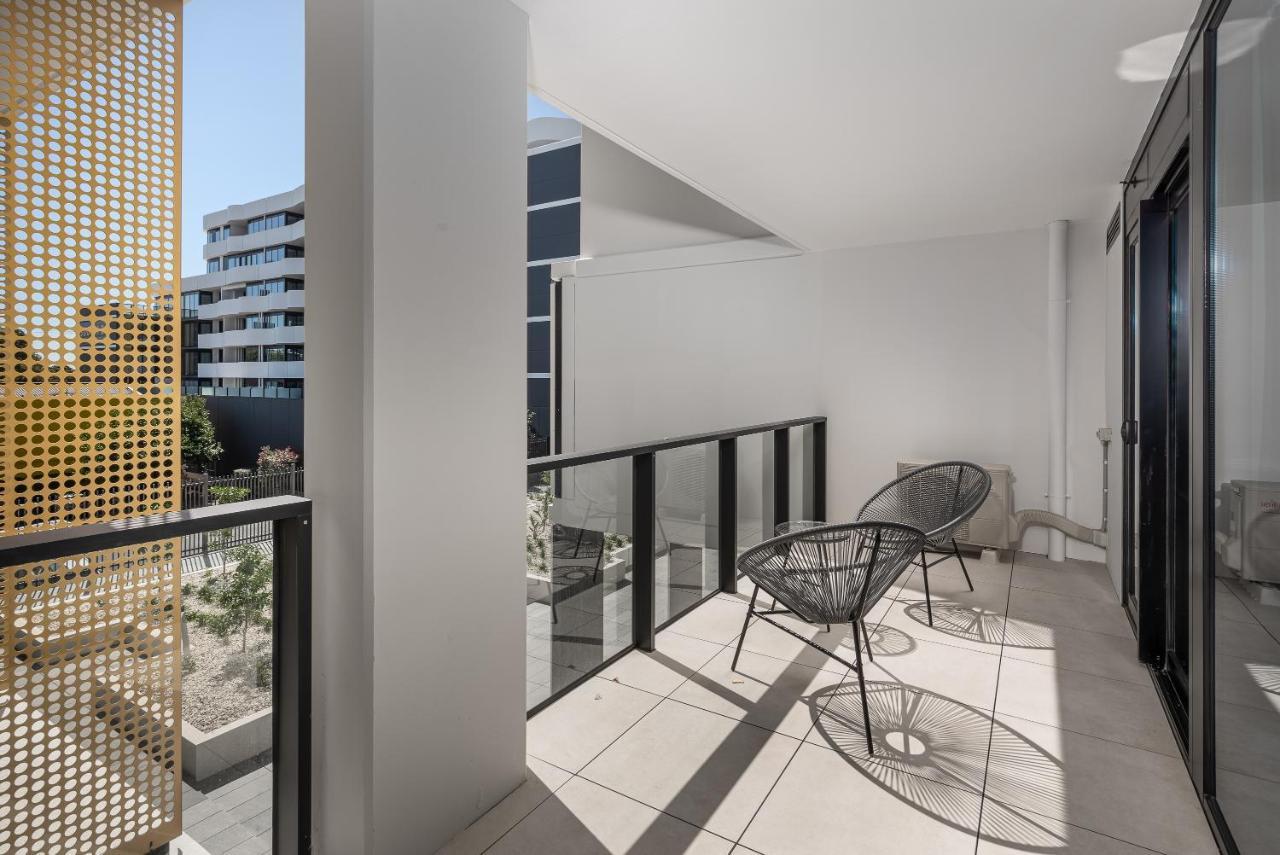 Oros Hotel And Apartments Oakleigh Exterior photo